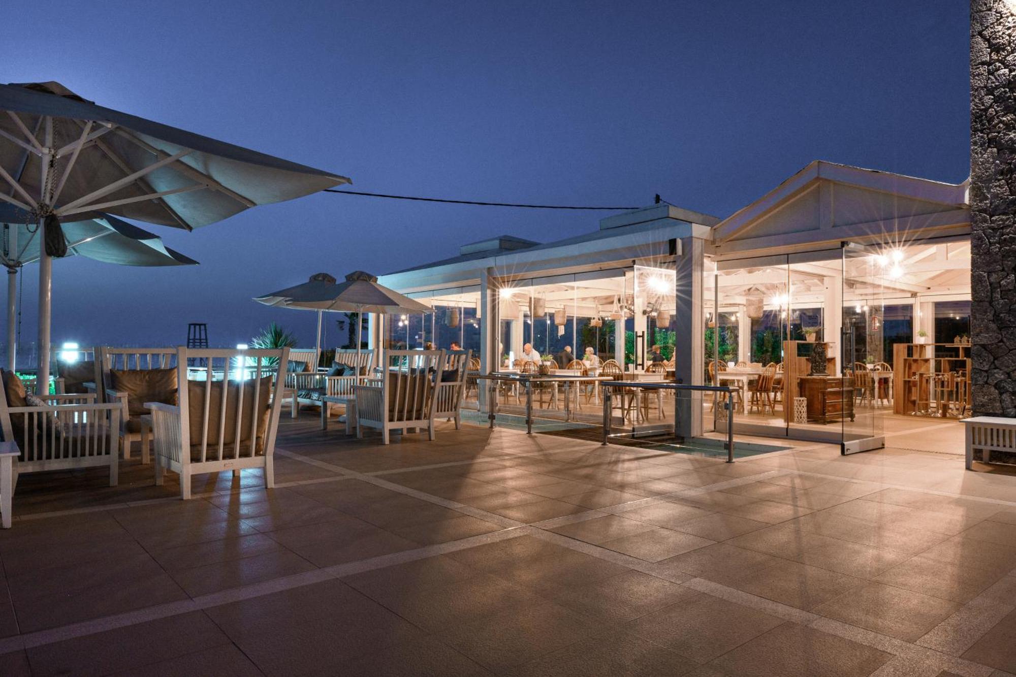 Restia Suites Exclusive Resort -Adults Only Almiros Beach Екстериор снимка